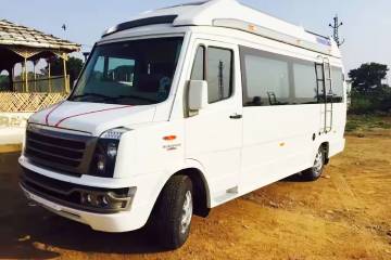 17 Seater Tempo Traveller